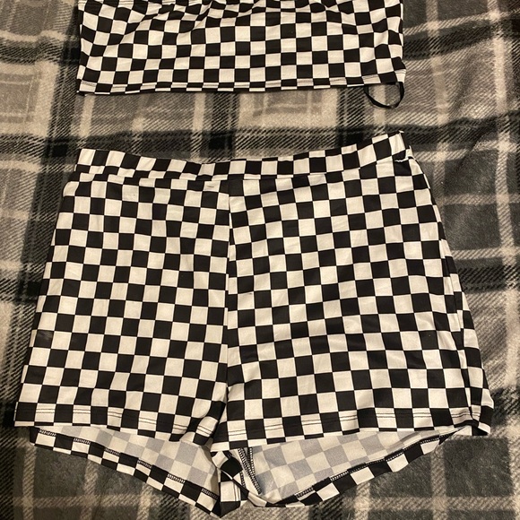 Checkered two piece set